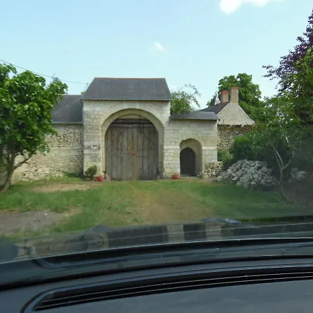 Le Compostelle Prieure Les Medievales Apartment Courchamps