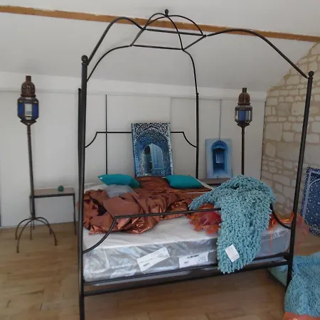 Apartment Le Compostelle Prieure Les Medievales Courchamps