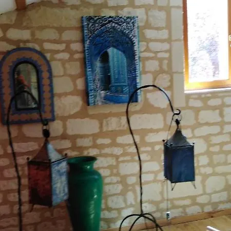 Le Compostelle Prieure Les Medievales *