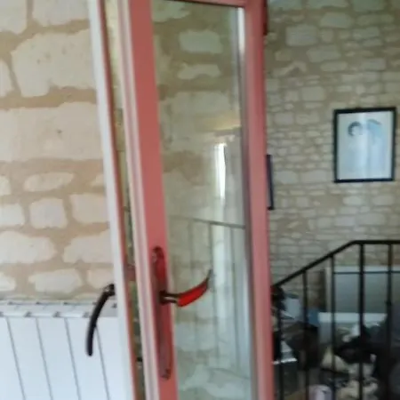 Le Compostelle Prieure Les Medievales * Courchamps